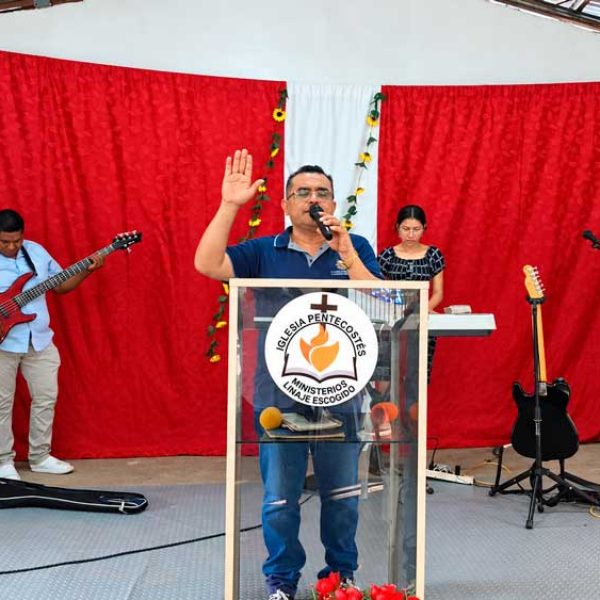 Iglesia-Elohim-Ministerios-Linaje-Escogido_11