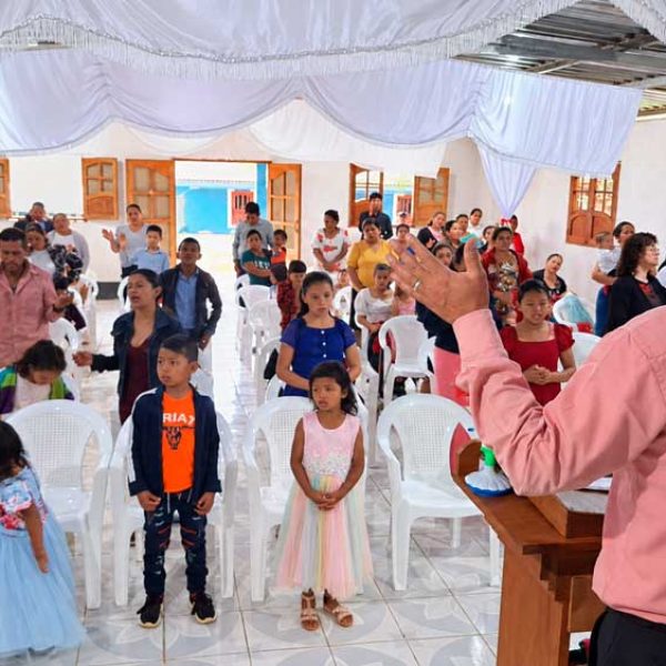 Iglesia-manantial-de-agua-viva_7
